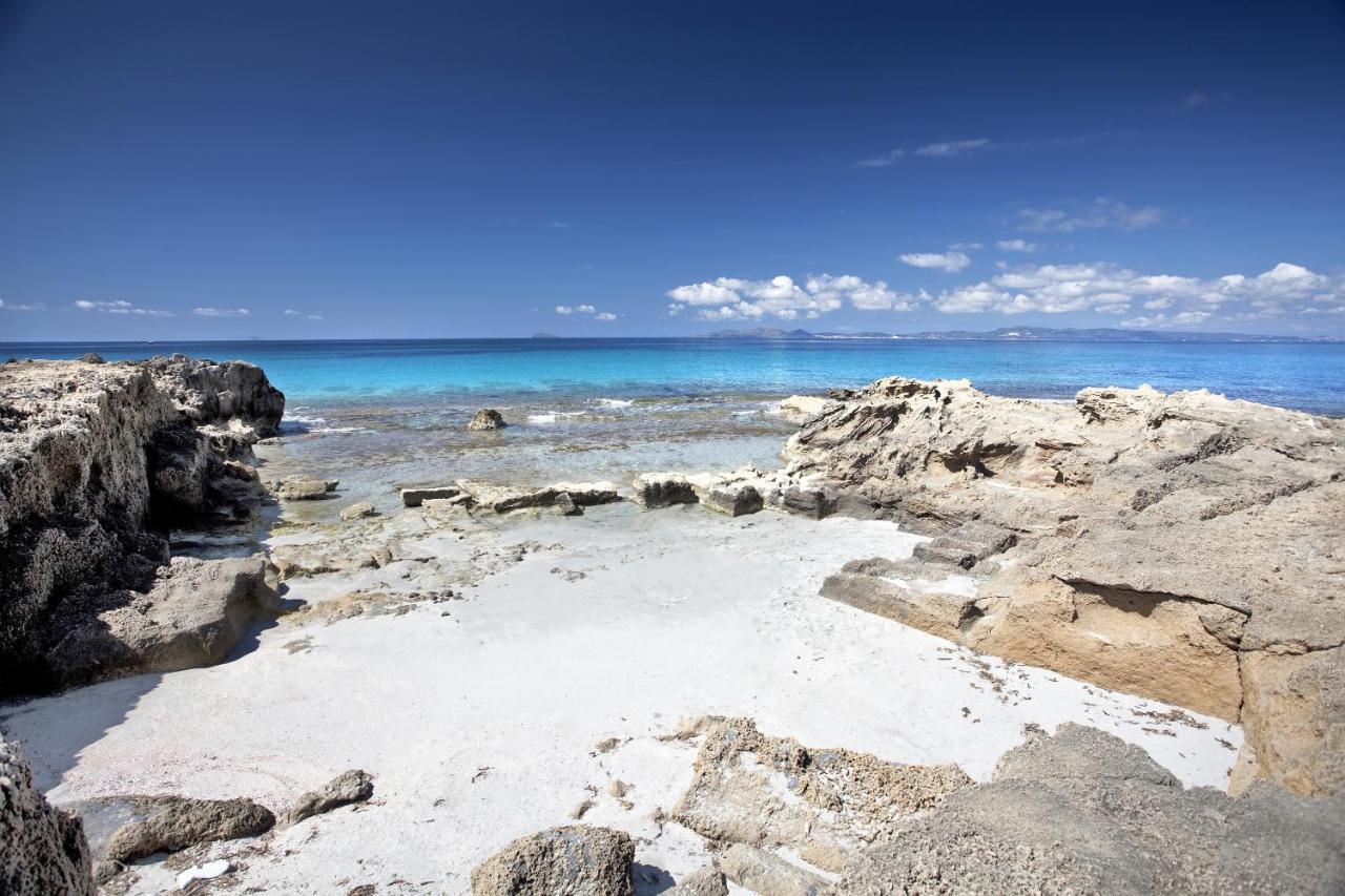 Villa Aquamarina Pintadera Blu Porto Pino Eksteriør bilde