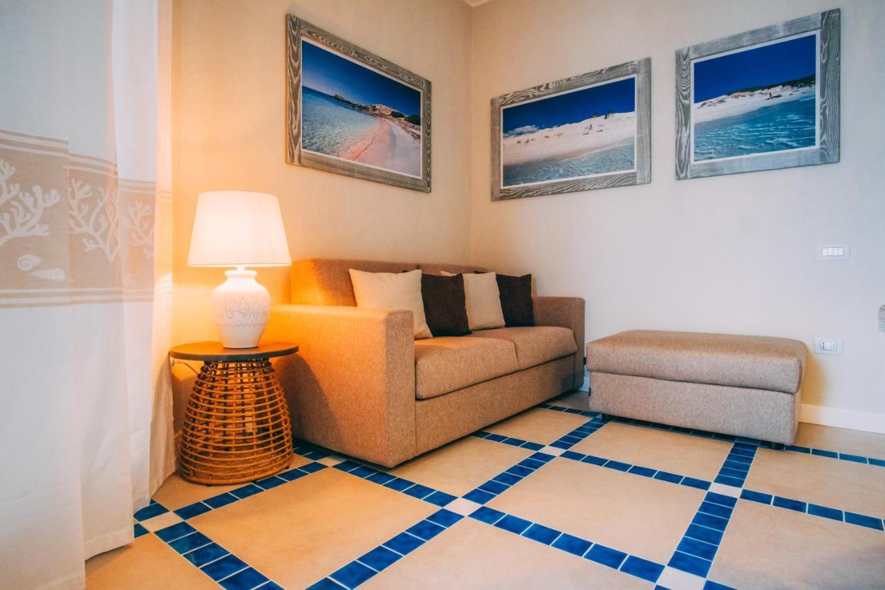 Villa Aquamarina Pintadera Blu Porto Pino Eksteriør bilde